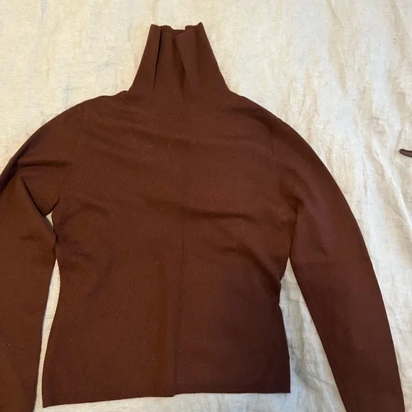 TSE - Picture 2 of 2